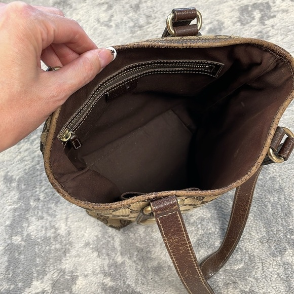 Gucci Monogram GG Small Charmy Tote Bag Brown Bolt Hardware Accent Luxury - Picture 13 of 17